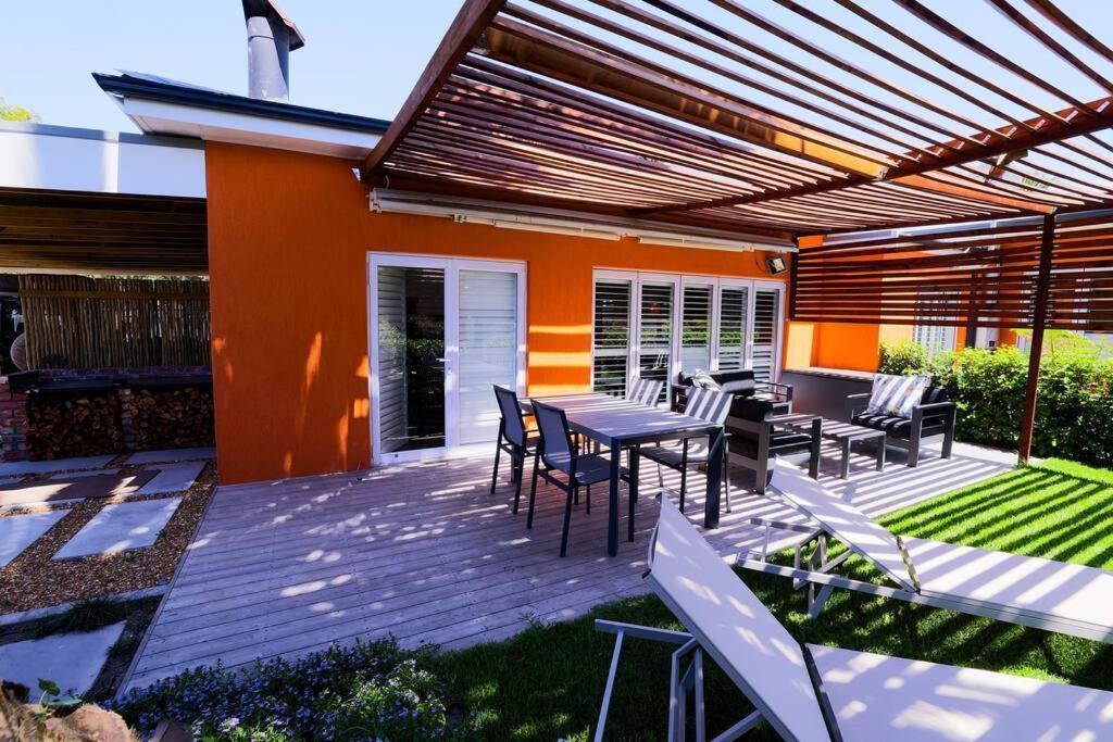 Garten Mit Pool, 2 Schlafzimmer Le Cap
